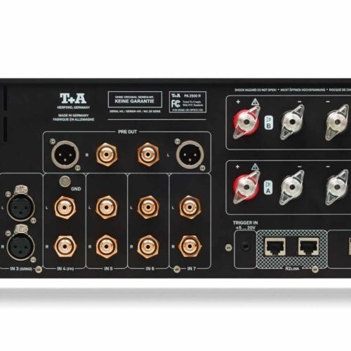 Rückseite eines Audio-Verstärkers