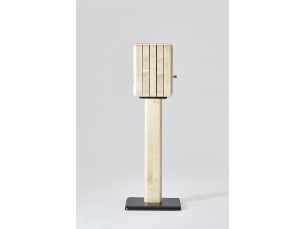 Xavian Perla Exclusiva Marina mit Stand aus der DEMO AURA HiFi SHOP