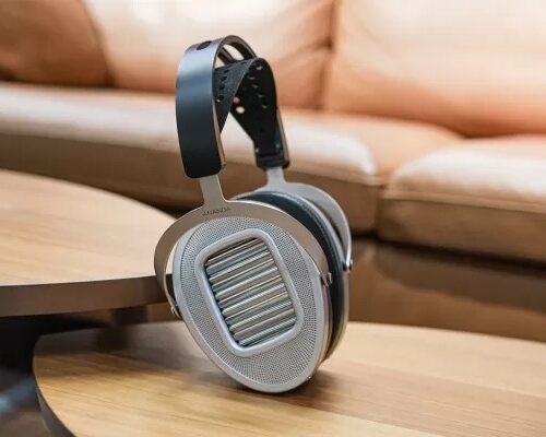 Alternative view of HIFIMAN ANANDA Unveiled
