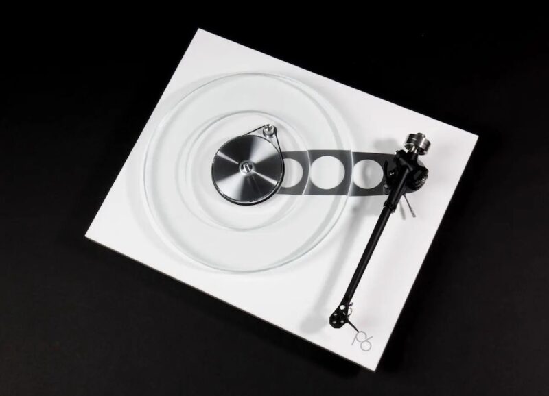 Rega Planar 6 weiß – Bild 8