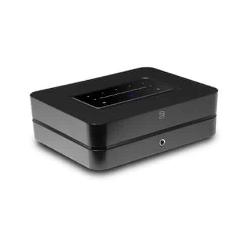 Schwarzer Multimedia-Player mit Touch-Bedienfeld