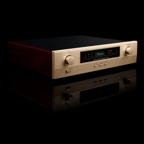 accuphase c 57 Gold audio amplifier