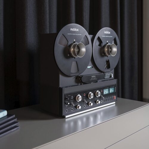 revox b77 mk iii stereo tape recorder Tonbandgerät mit großen Spulen
