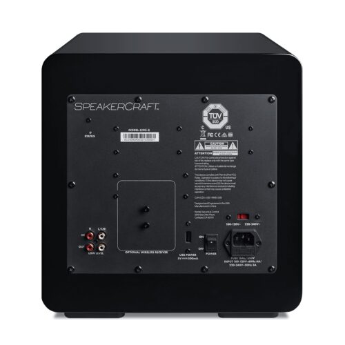 Subwoofer-Rückseite mit Anschlüssen und Markenlogo