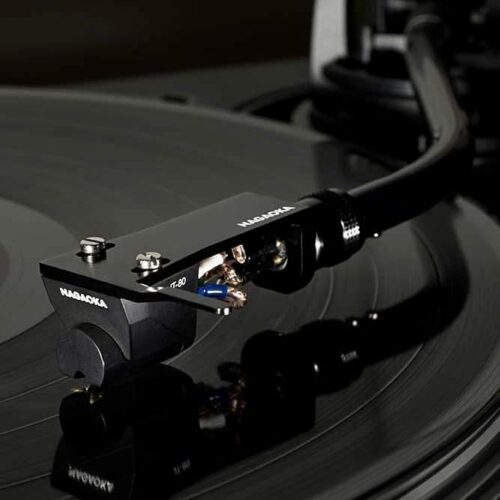 Schallplatten-Tonabnehmer auf Vinyl