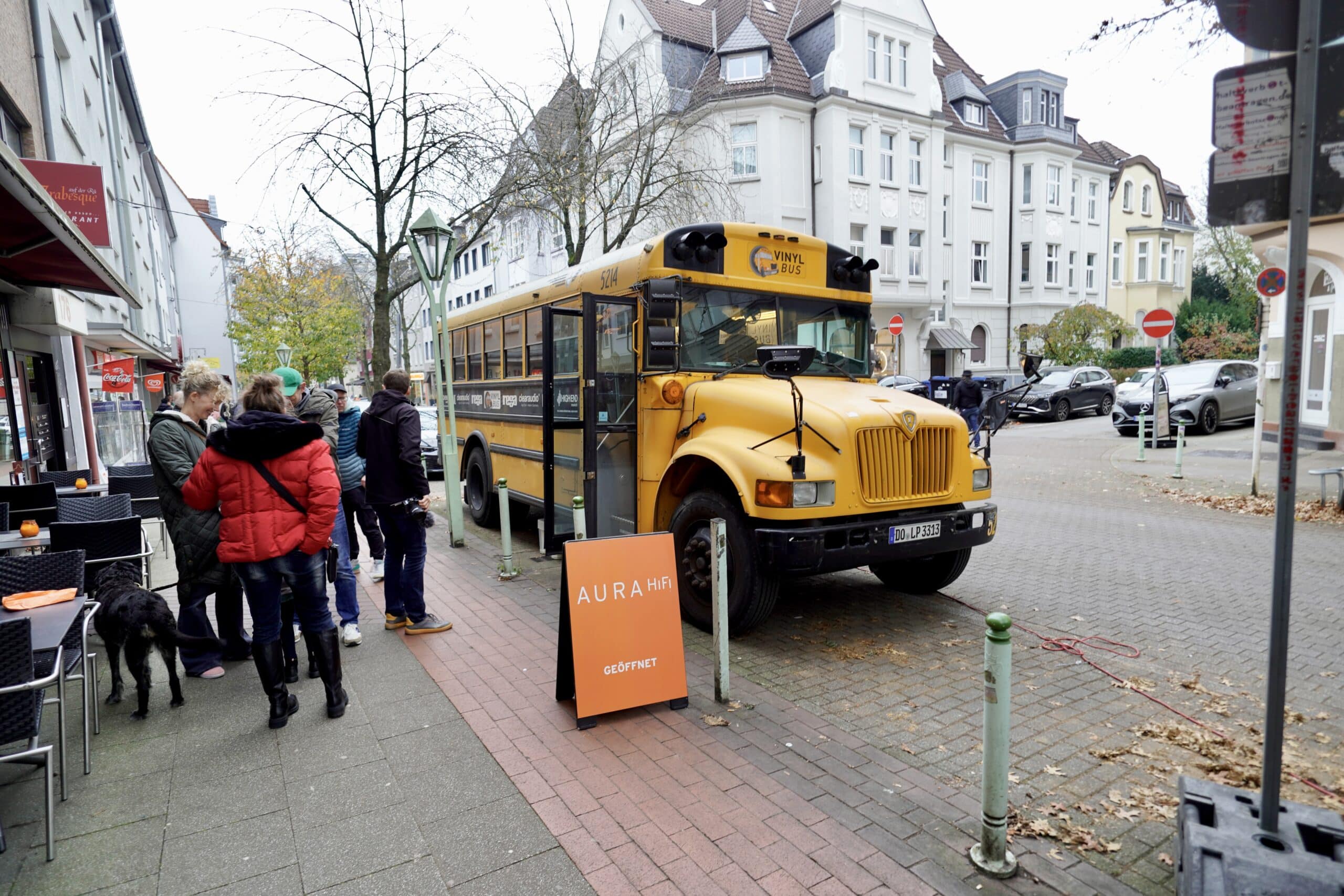 Vinylbus bei Aura 12.6.26